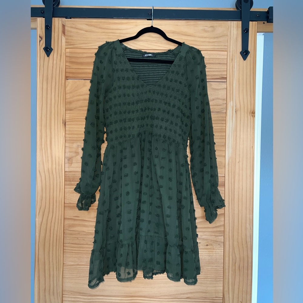 Green Long Sleeve Dress
